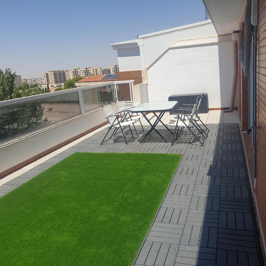 Espectacular Atico De 2 Dormitorios Con Garaje Y Terraza Privada De 30 M2 Albacete Eksteriør billede
