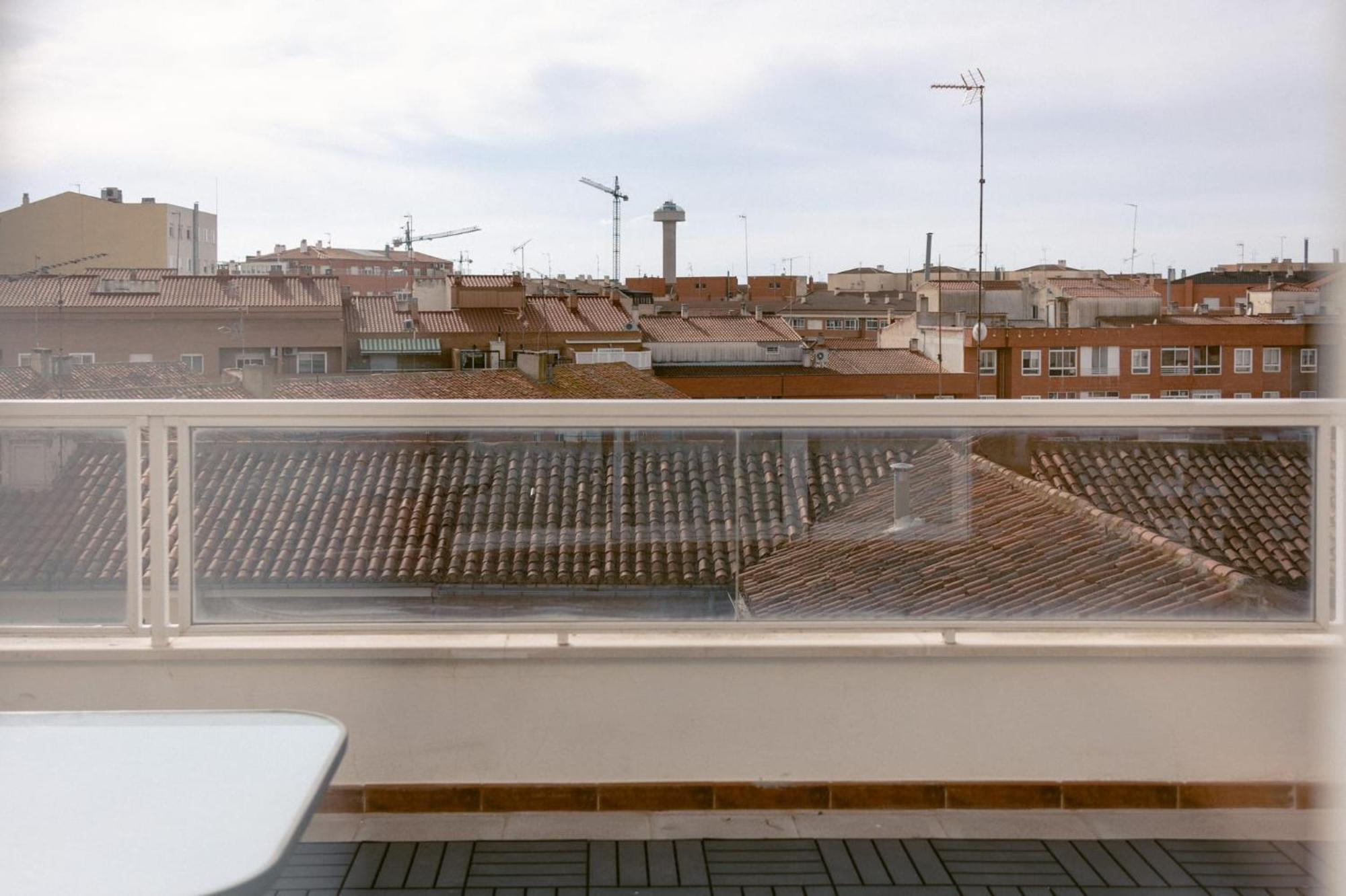 Espectacular Atico De 2 Dormitorios Con Garaje Y Terraza Privada De 30 M2 Albacete Eksteriør billede